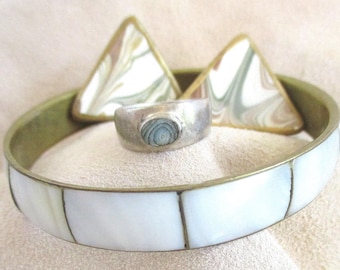 Vanilla Swirl: 3 pc vintage collection; Bracelet, earrings, ring. Estate Sale Jewelry. Sudy Set. MS143