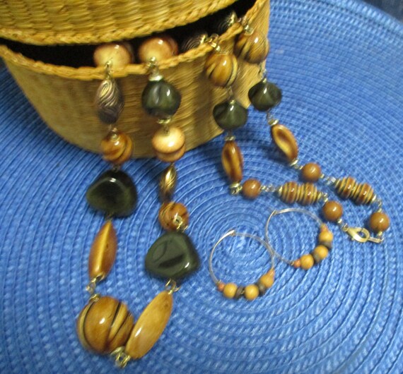 Caramel fudge swirl: 2 piece vintage jewelry set.… - image 6