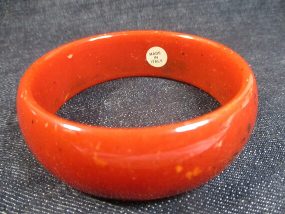 Color Pop:  Burnt Orange Italian Bakelite Bangle with Hong Kong Beaded Double Strand Necklace. 2 pc set. Estate sale finds. #2199 View 5
