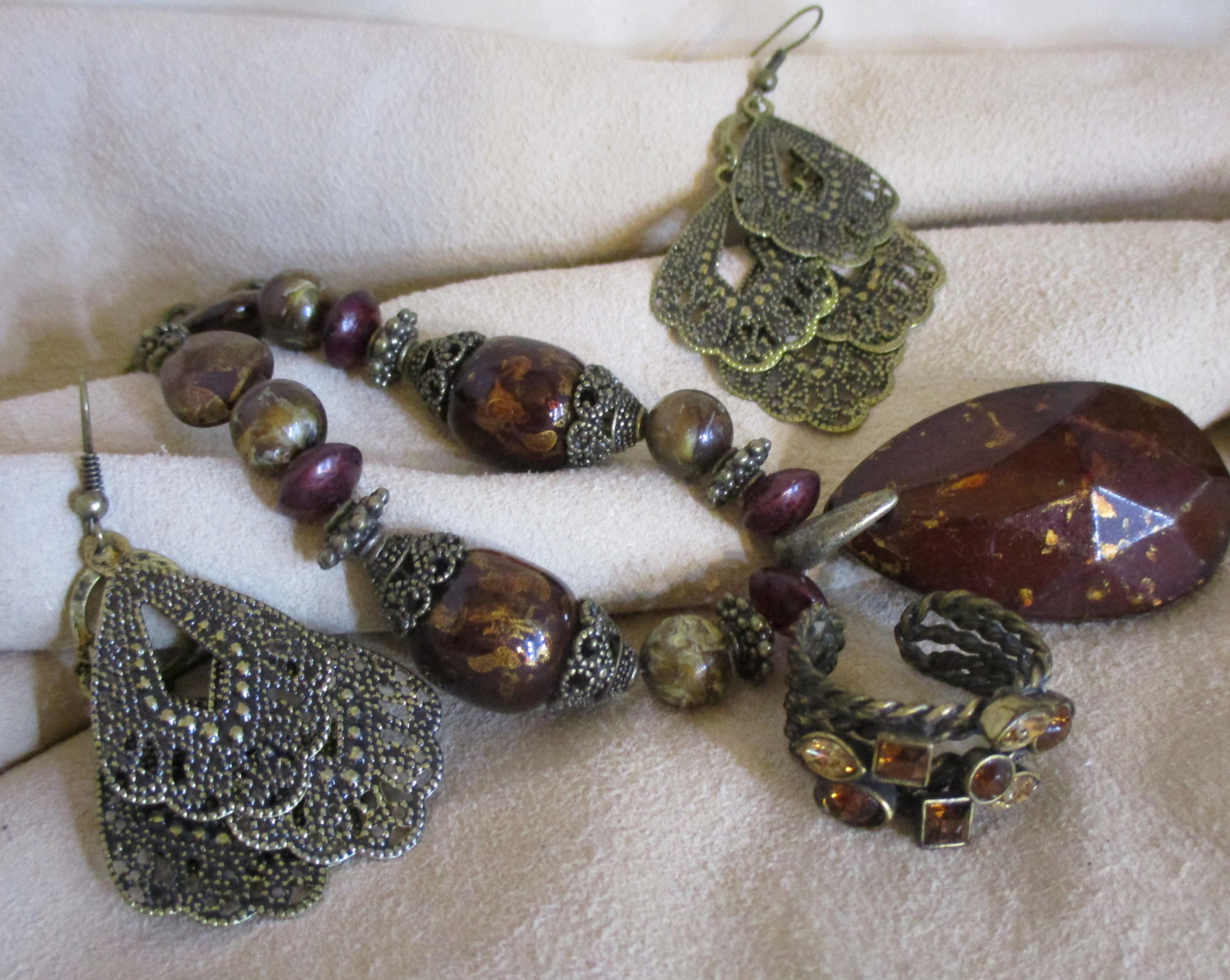 Fairy Tale: Amber/aztec Gold Filigree Based 3 Pc Vintage Set Necklace ...