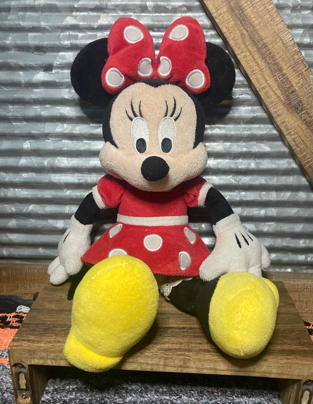 Vintage Minnie Mouse Plush Toy - Etsy