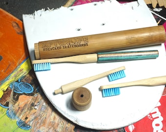 Recycled skateboard toothbrush with replaceable eco friendly heads (includes 3)