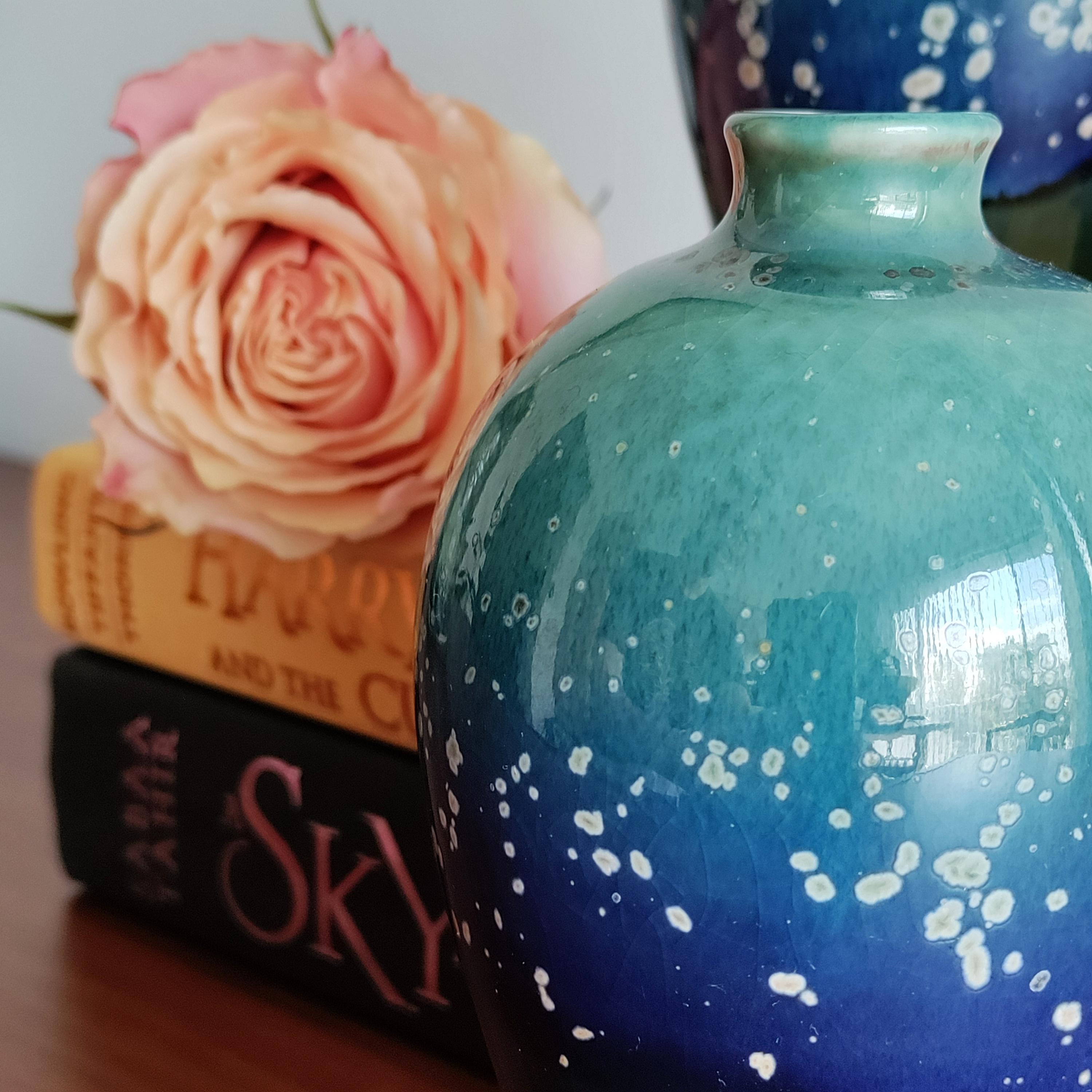 手作り陶器の花瓶2個セット – ギャラクシードリップ釉（ティール