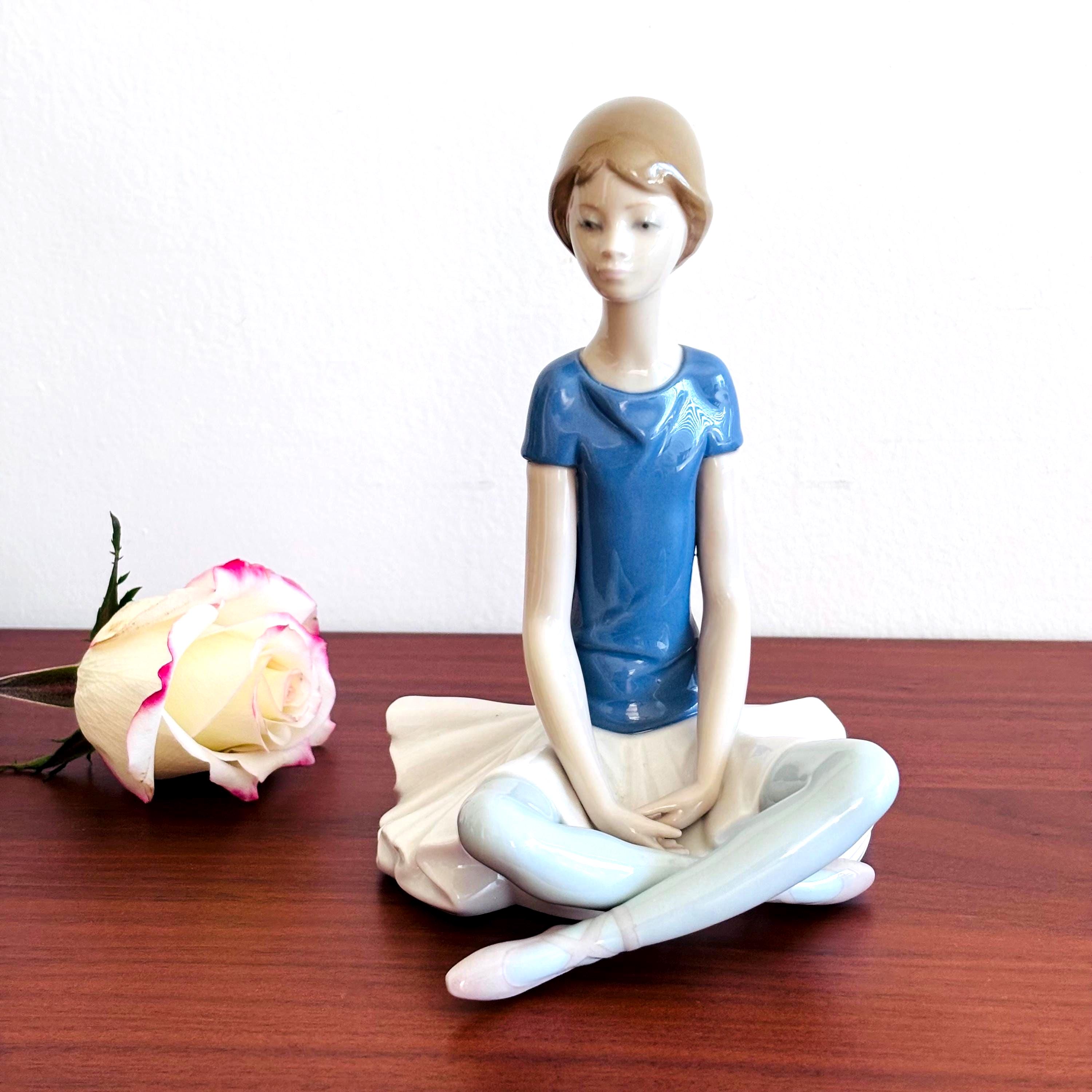 Lladro sitting ballerina - Etsy 日本
