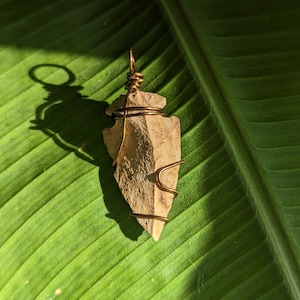 Arrowhead pendant