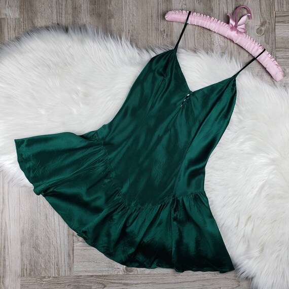 80's Victoria's Secret emerald green silk slip dre