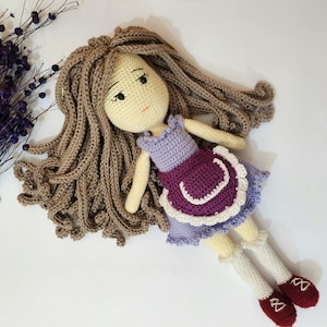 Amigurumi doll pattern . English pdf