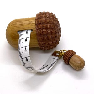 Tape measure winder image 1