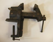 Small Phoenix Vise with 1-5 8 quot Jaw and Anvil, from 1885