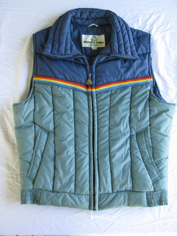 Vintage 1980's Puffer Vest Size Large, by Pacific