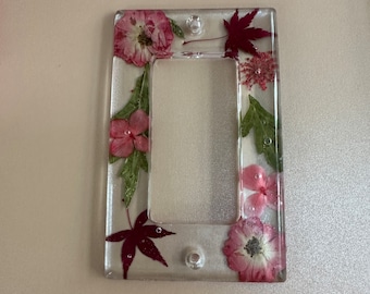 Single Gang Rocker Plate with Dried Flowers (Burgundy and Pink)