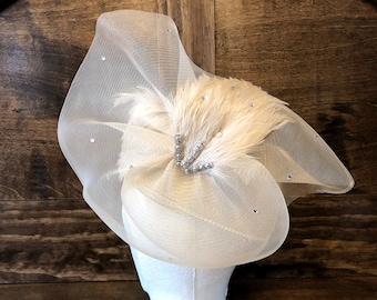 Vintage 1950s Cream Woven Hat: Rhinestone Millinery, Netting  display picture 1