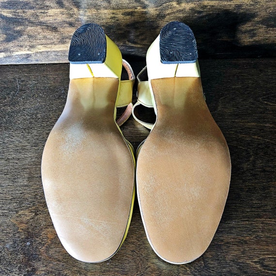 Vintage sandals, yellow leather, sling back, open… - image 9