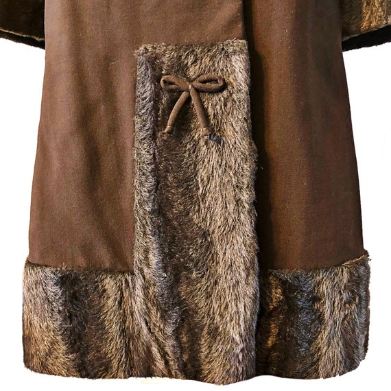 Vintage 1950's princess coat, brown with fur and … - image 4