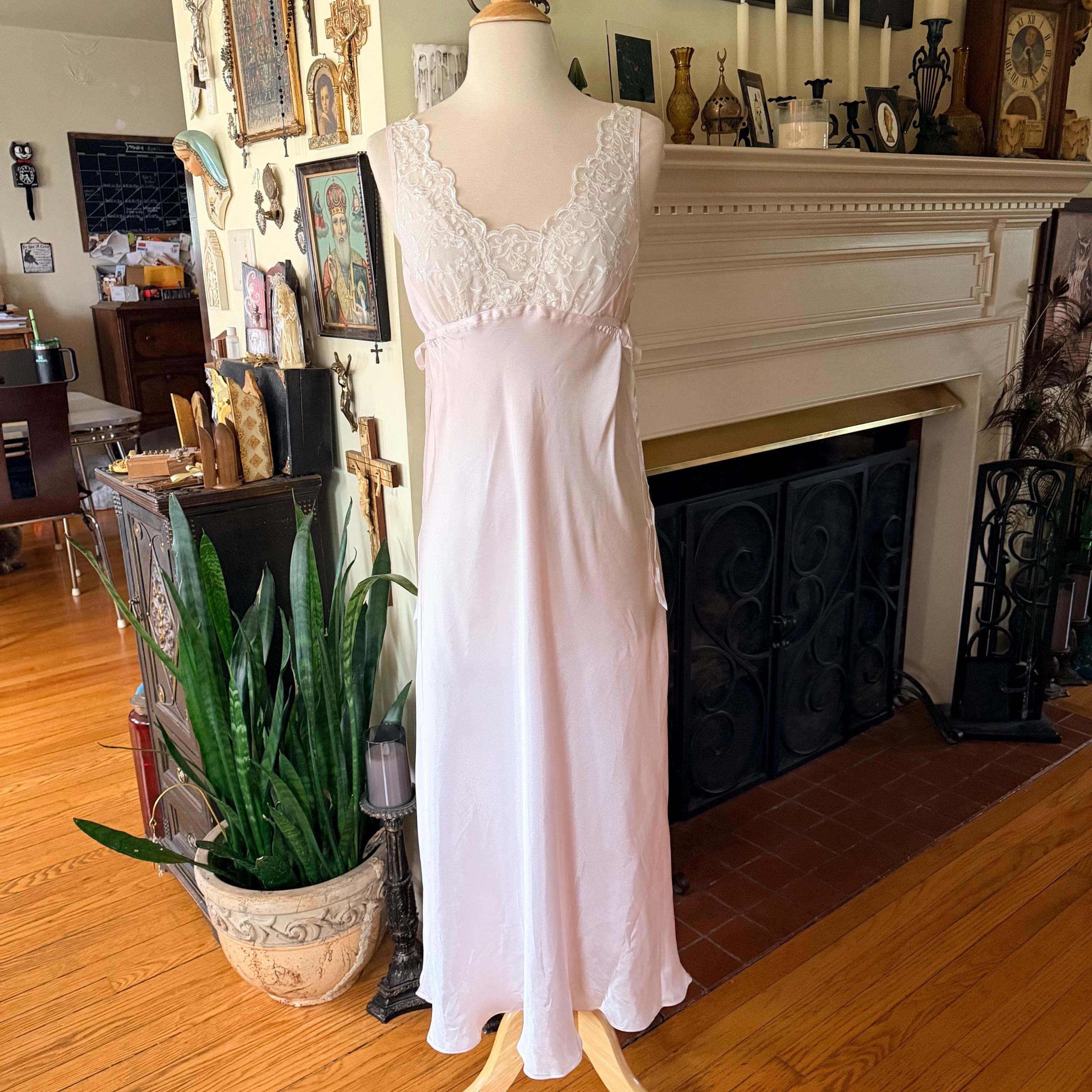 fashion world winter dresses Fernley White Long-Sleeved Nightgown by April Cornell main image 0