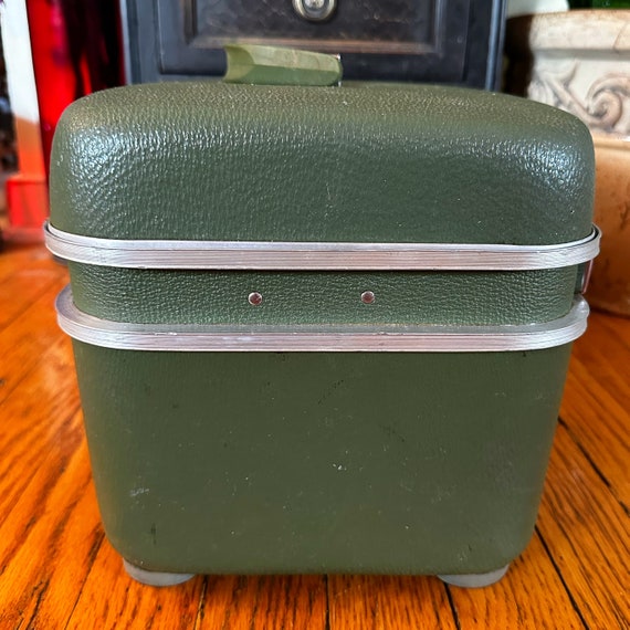 Vintage Boyle Green Train Case: Cosmetic Travel Luggage - Etsy