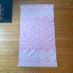 Vintage bath towel by Cannon, midcentury bath towel, pink and white, vintage linens