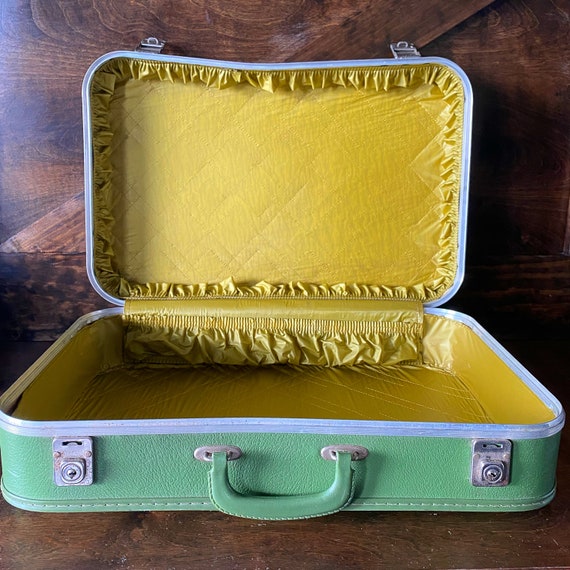 Vintage suitcase, avocado green, small luggage, vi
