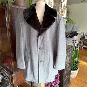 Vintage men&#39;s coat, wool and faux fur, size 44, fully lined, men&#39;s outerwear, true vintage winter coat