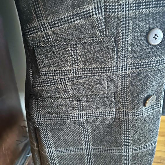 Vintage Giorgio Armani Women's Blazer | 1980s Armani Classico Wool