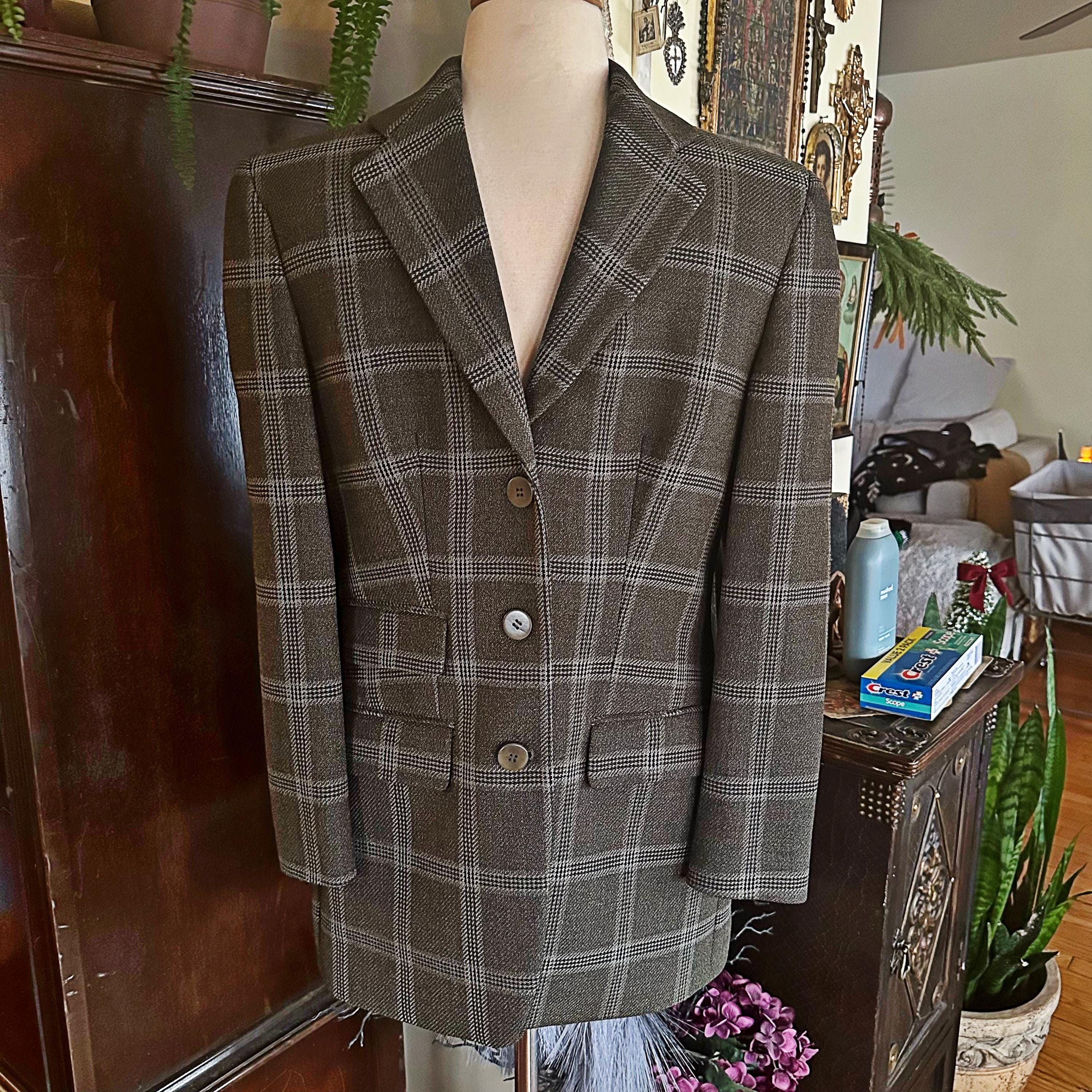 Vintage Giorgio Armani Women's Blazer | 1980s Armani Classico Wool