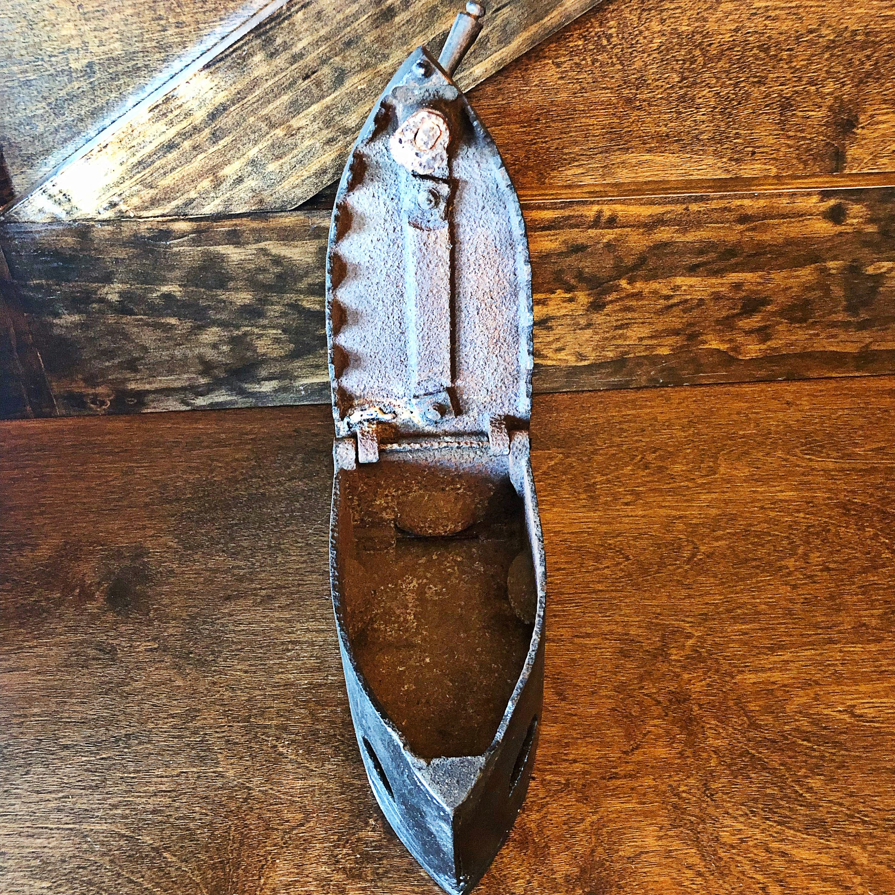 アンティーク石炭アイロン：鋳鉄アイロンボックス、原始的な農家の装飾