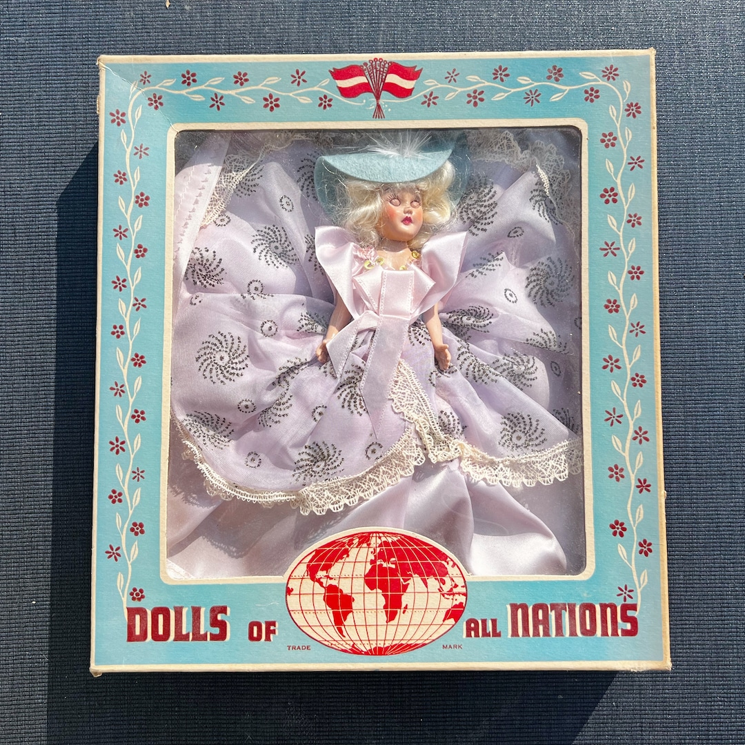 Vintage Dolls of All Nations Doll: 1950s Duchess Doll in Box - Etsy