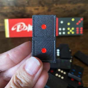 Vintage houten dominostenen, in originele doos, vintage spellen