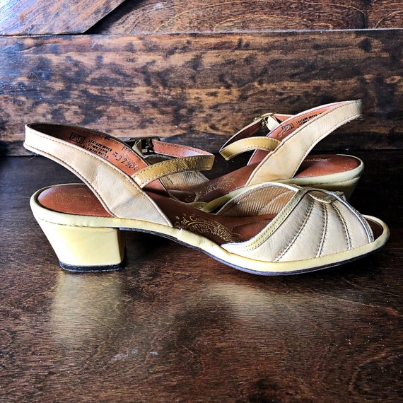 Vintage sandals, yellow leather, sling back, open… - image 7