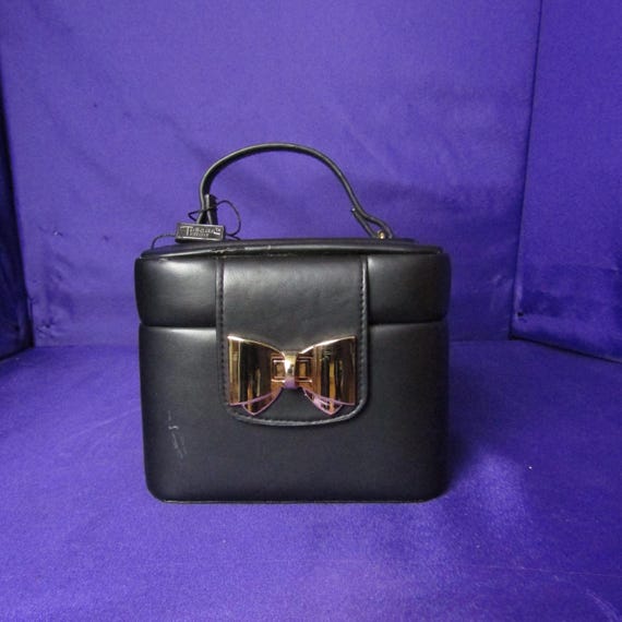 Tuscan Designs Travel Makeup Organizer