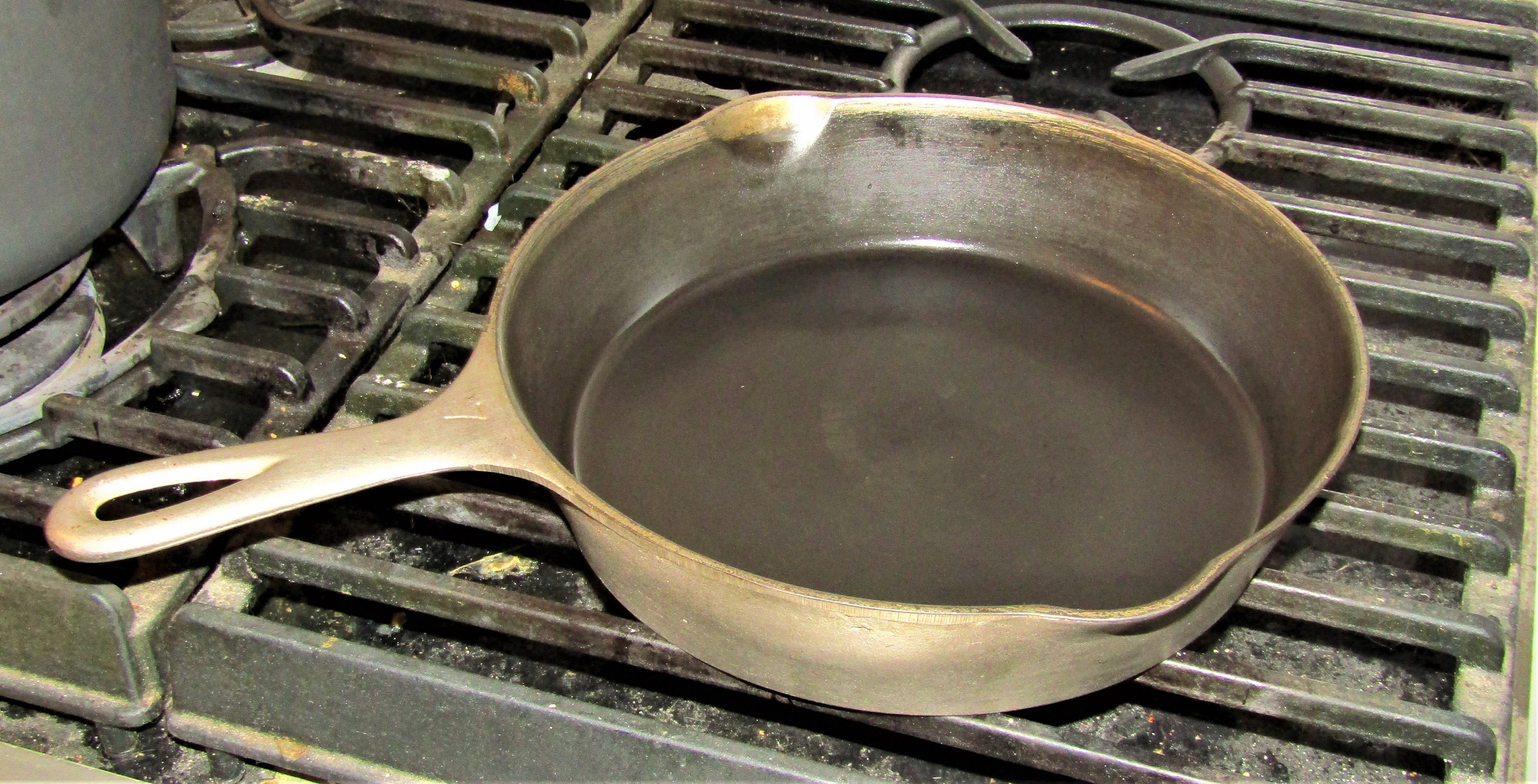 Wagner Ware SidneyO 1057C Nickel Plated 8 Cast Iron Skillet