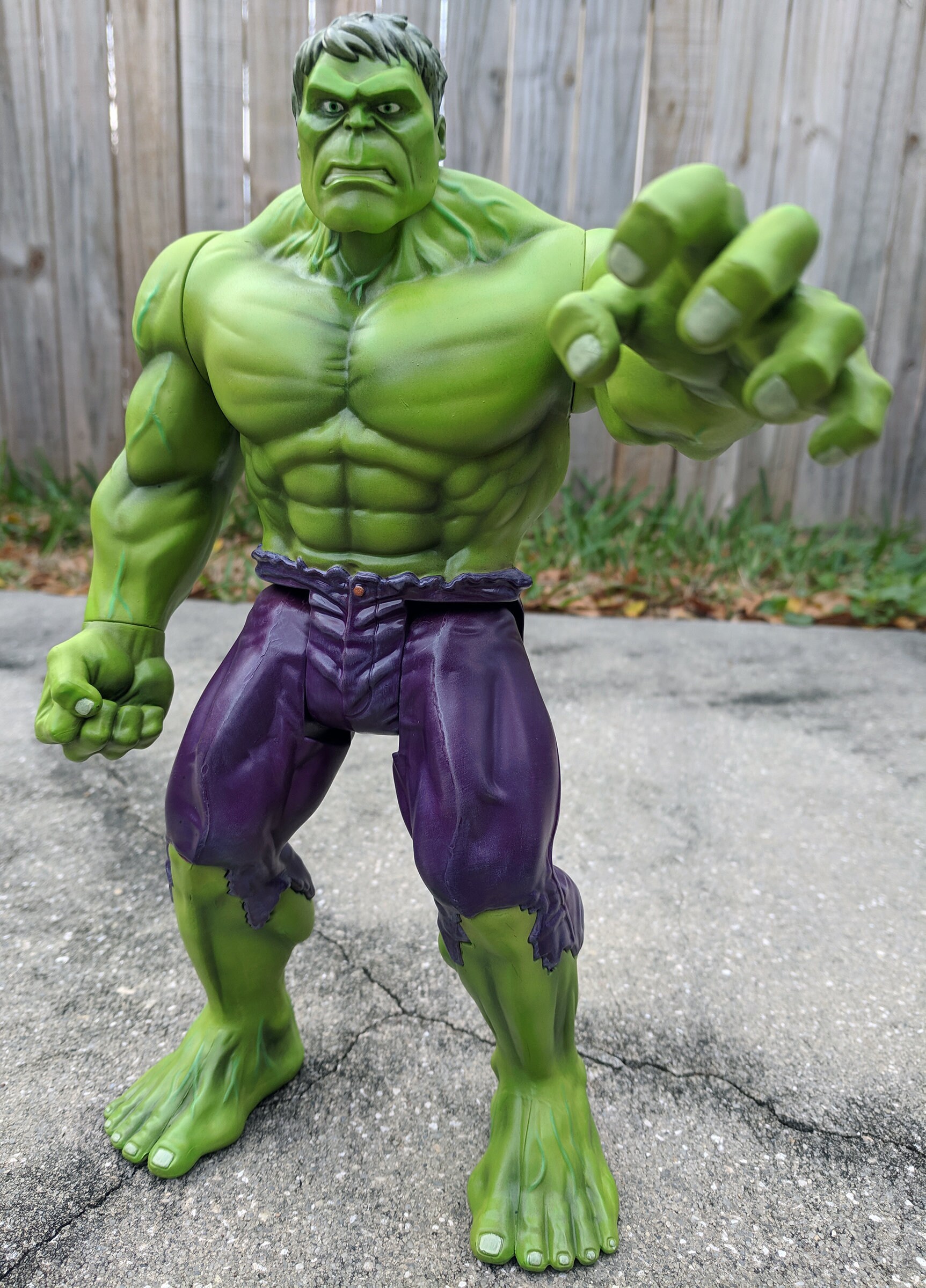 Marvel Avengers Hulk Titan Hero Series 12/" Action Figure New Box Sealed