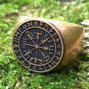 Viking compass Vegvisir ring | Custom Norse Asatru jewelry