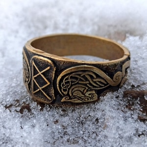 Goddess Freya | Viking rune cat ring | Norse pagan valkyrie jewelry for women