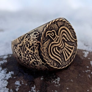 Raven banner ring | Norse Signet rings | Viking mens Jewelry