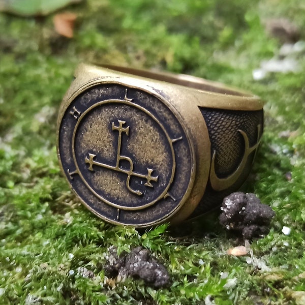 Lilith sigil ring | occult gothic witchcraft jewelry | witch rings