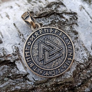 Valknut bronze pendant | Norse necklace | Viking jewelry
