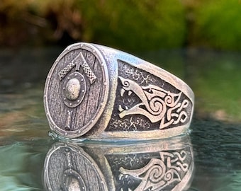Viking ring Nordic Jewelry signet rings for men Norse Pagan Wolf rune ring