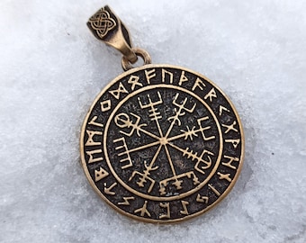 Vegvisir Viking compass pendant | Norse raven necklace jewelry