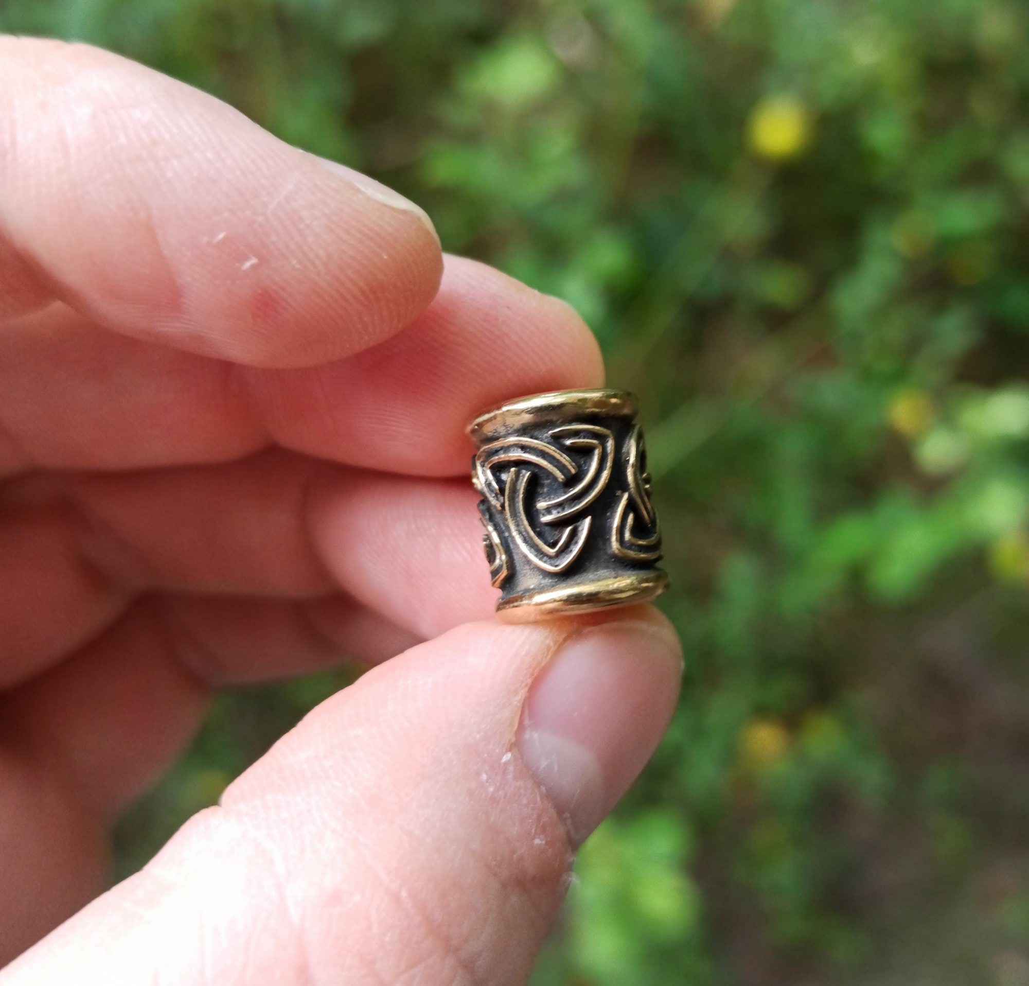 Celtic knot paracord bead | lanyard EDC beads