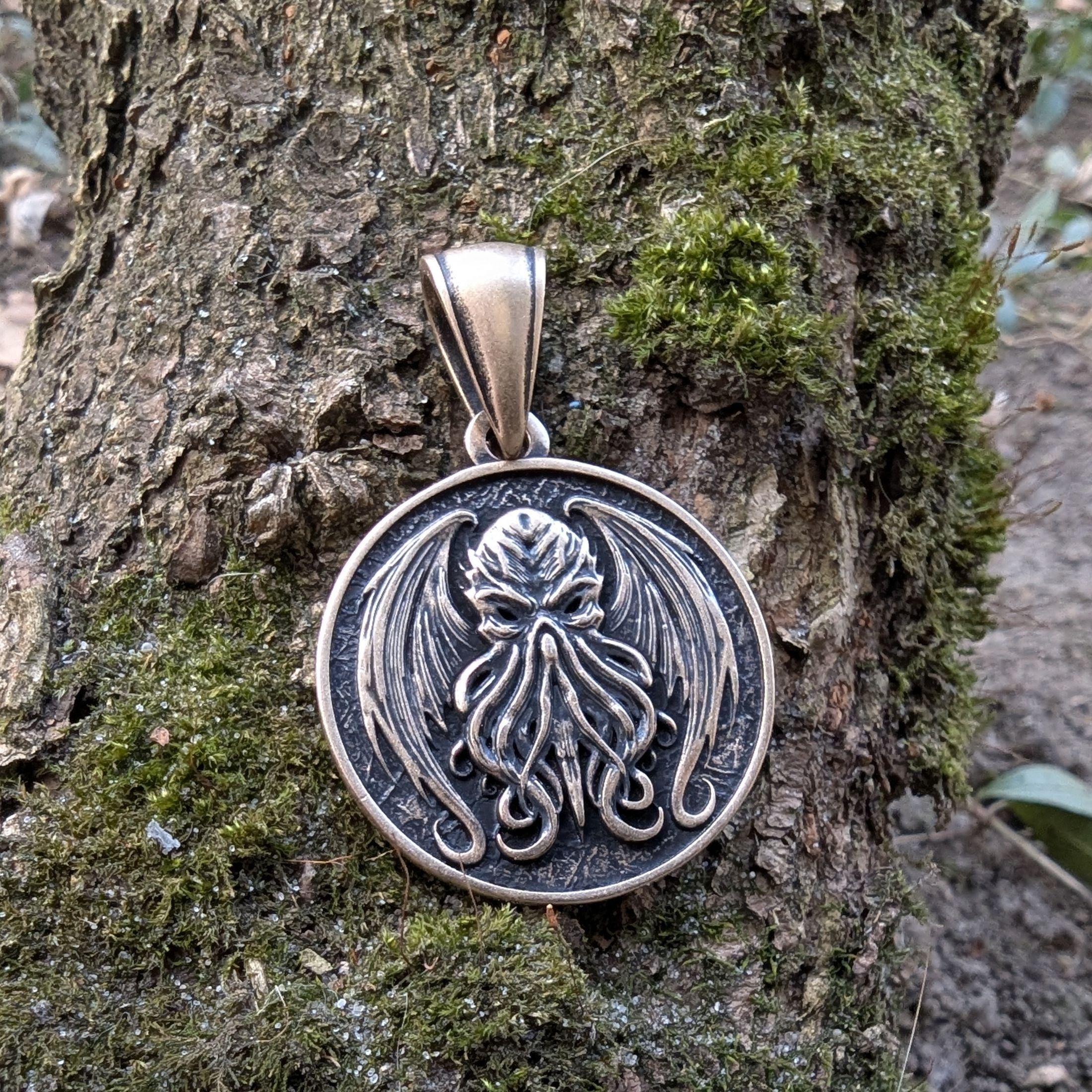Cthulhu pendant goth necklace mystic Dark Gothic jewelry