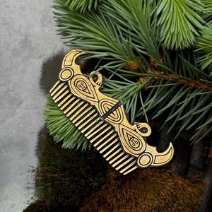 Norse raven Viking beard comb Viking gifts for him Nordic jewelry