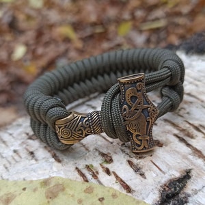 Mjolnir replica paracord bracelet | Viking style jewelry men