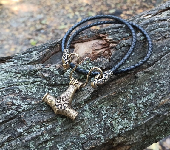 Thor's Hammer Stainless Steel Pendant – GTHIC