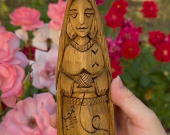 Statua in legno di Frigga, decorazione pagana norrena, regali vichinghi, mitologia norrena, scultura in legno