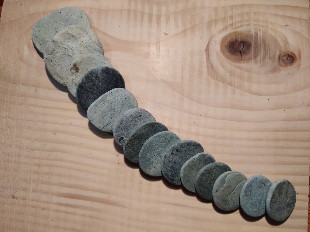 30 Stück Gemalte Kieselsteine - Flache Steine Zum Bemalen Für Kunst & Deko