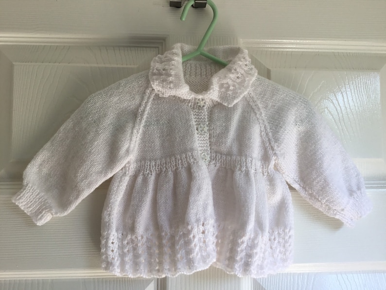 and bonnet to fit a baby age approx 0-3 months Matinee coat