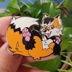 GRIFFITH FOX - Hard Enamel Pins!!