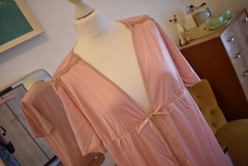 Vintage 1960s 1970s Slip UK Size Medium Nylon Negligee with 38 Chest Martin Emprex Lingerie in Pink