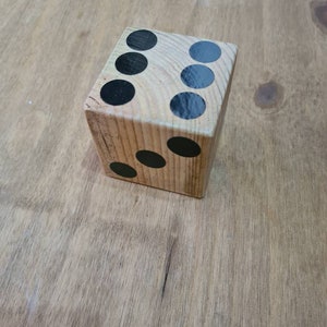 3&quot; Holzwürfelz